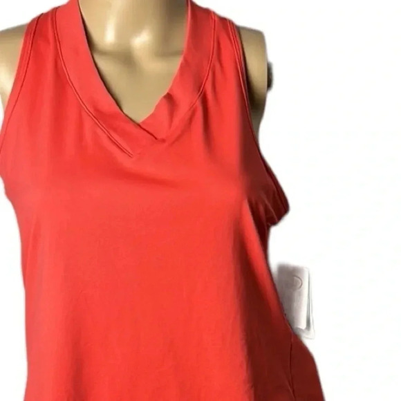 NWT VTG SOFIBELLA V -Neck racer back coral tank top . Activewear . Made in USA - Picture 2 of 12